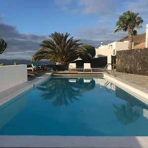 V Playa Blanca (Lanzarote)