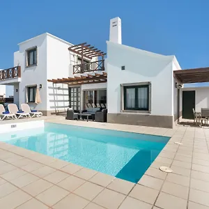 Camelot Villa